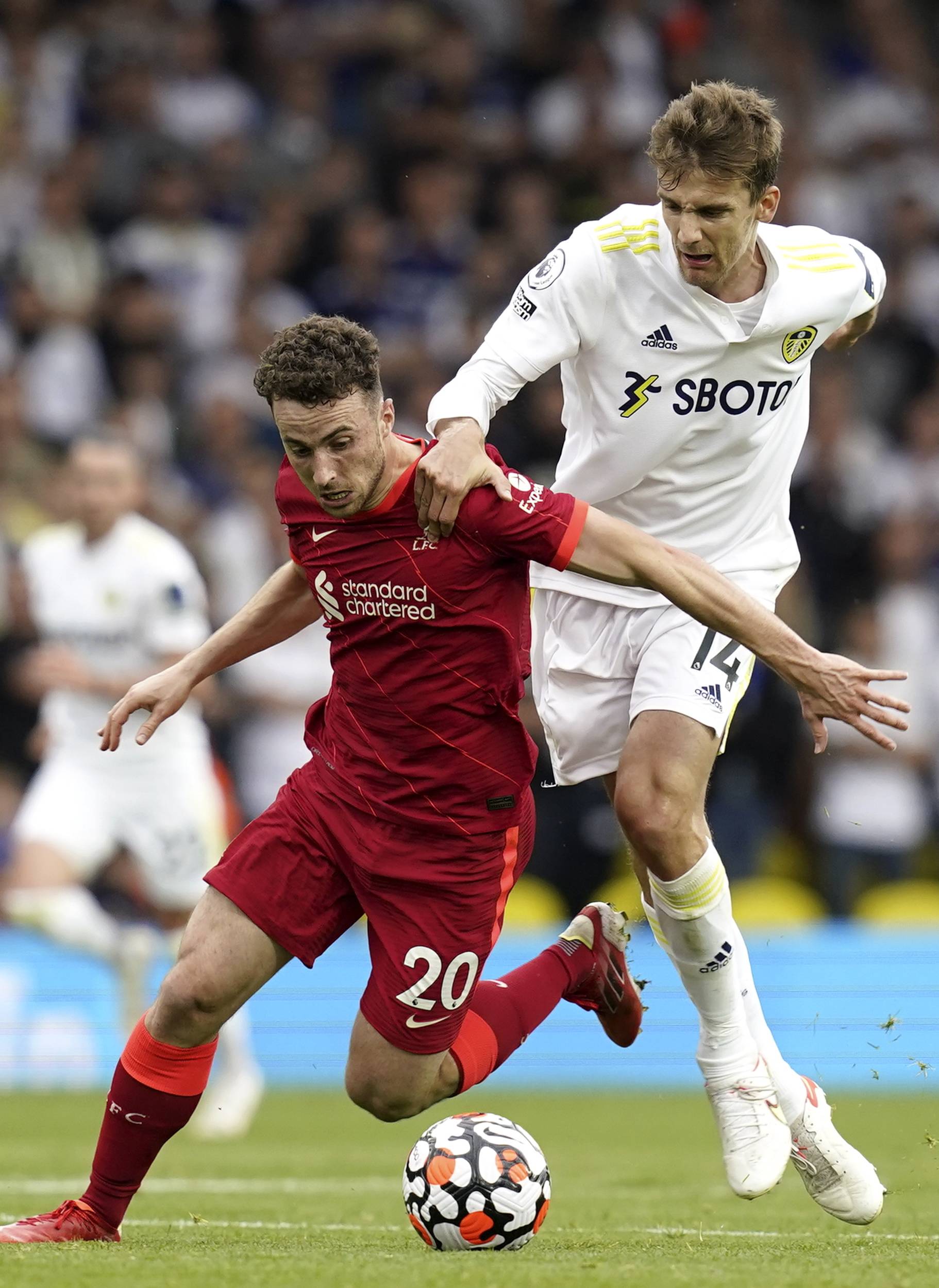 利兹联球员评分(利兹联阵容2020)